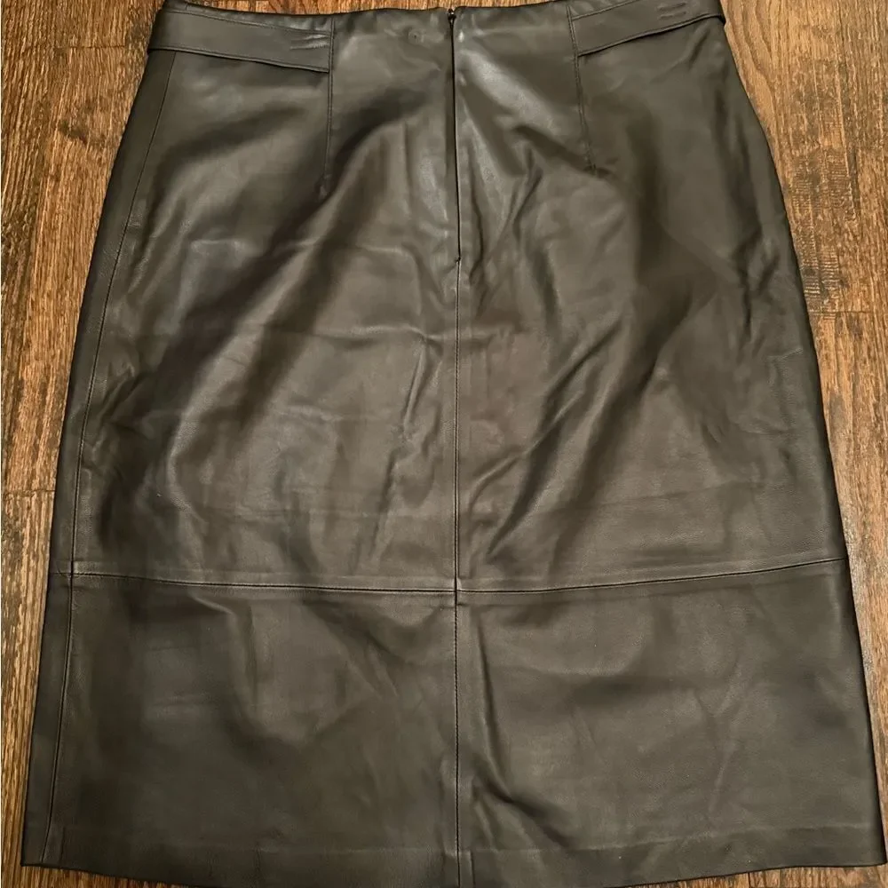 Vince  leather skirt